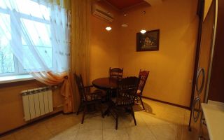 трехкомнатная квартира в Санкт-Петербург по адресу: Разводная ул., 10