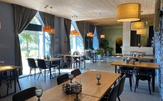 коммерция в Санкт-Петербург по адресу: Приморский проспект, 15, литера а