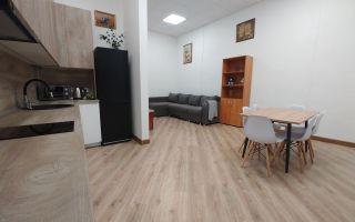 трехкомнатная квартира в Санкт-Петербург по адресу: Невский проспект, 105