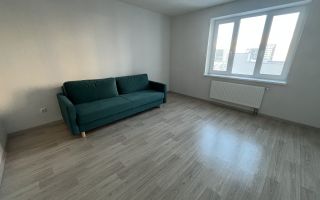 трехкомнатная квартира в Санкт-Петербург по адресу: Ленинский проспект, 68