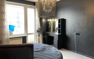 трехкомнатная квартира в Санкт-Петербург по адресу: Одоевского ул., 28