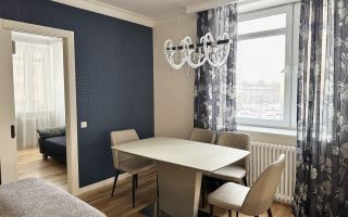 трехкомнатная квартира в Санкт-Петербург по адресу: Верности ул., 17