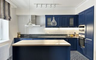 трехкомнатная квартира в Санкт-Петербург по адресу: Верности ул., 17