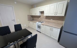 трехкомнатная квартира в Санкт-Петербург по адресу: Ленинский проспект, 68