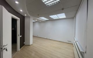 коммерция в Санкт-Петербурге по адресу: Кораблестроителей ул., 41