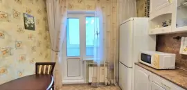 двухкомнатная квартира в Ленинградской области по адресу: Центральная ул., 1, к 1