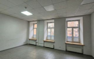 многокомнатная квартира в Санкт-Петербурге по адресу: Захарьевская ул., 9