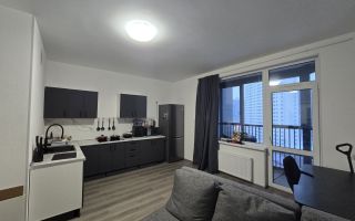 трехкомнатная квартира в Санкт-Петербурге по адресу: Маршала Захарова ул., 8