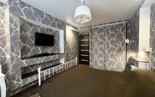 трехкомнатная квартира в Санкт-Петербурге по адресу: Космонавтов проспект, 68, к 2