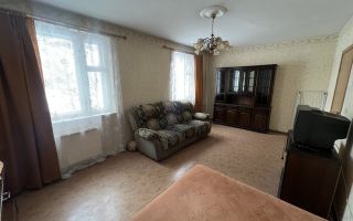 трехкомнатная квартира в Санкт-Петербурге по адресу: Камышовая ул., 14, литера А