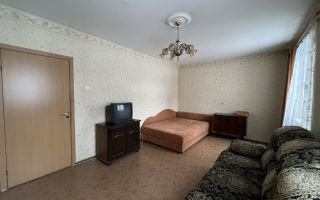 трехкомнатная квартира в Санкт-Петербурге по адресу: Камышовая ул., 14, литера А