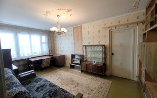 трехкомнатная квартира в Санкт-Петербурге по адресу: Ораниенбаумский проспект, 37, к 1, литера А