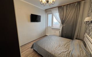 однокомнатная квартира в Ленинградской области по адресу: Оборонная ул., 37, к 1