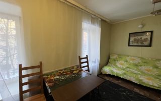 трехкомнатная квартира в Санкт-Петербурге по адресу: Восстания пл., 11