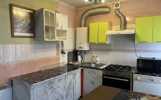 трехкомнатная квартира в Санкт-Петербурге по адресу: Восстания пл., 11