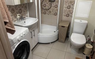 студия в Ленинградской области по адресу: Английская ул., 3, к 2