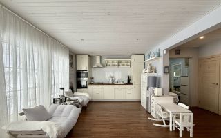 загородная недвижимость в Ленинградской области по адресу: Рябиновая ул., 17