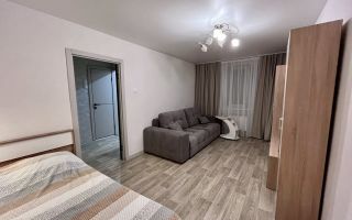 однокомнатная квартира в Санкт-Петербурге по адресу: Октябрьская наб., 80, к 5