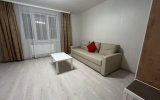 трехкомнатная квартира в Санкт-Петербурге по адресу: Ленинский проспект, 68