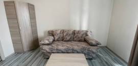 студия в Санкт-Петербурге по адресу: Среднерогатская ул., 12, к 1