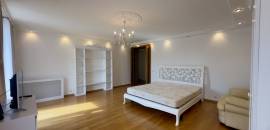 двухкомнатная квартира в Санкт-Петербурге по адресу: Петровская наб., 4