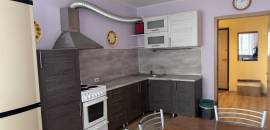 трехкомнатная квартира в Санкт-Петербурге по адресу: Фёдора Абрамова ул., 4