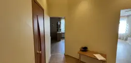 трехкомнатная квартира в Санкт-Петербурге по адресу: Гранитная ул., 54, к 3