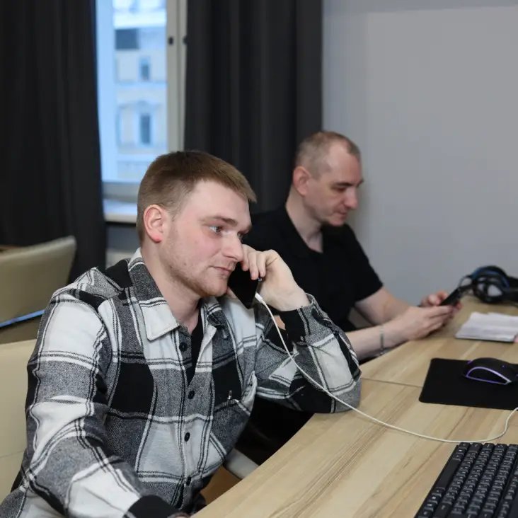 продажа загородных домов работа