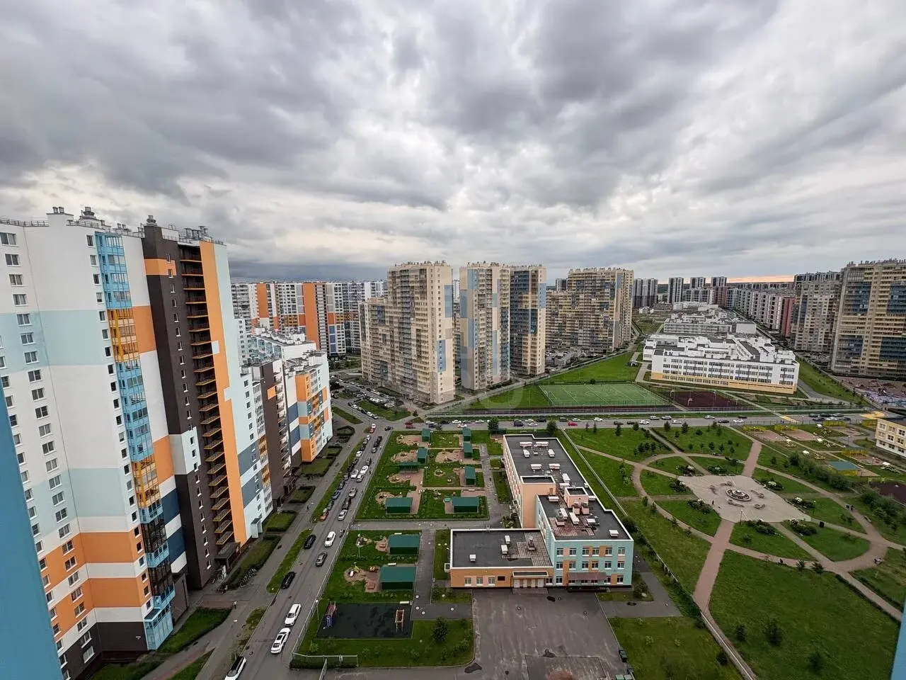 студия в Санкт-Петербурге по адресу: Комендантский проспект, 64, к 1