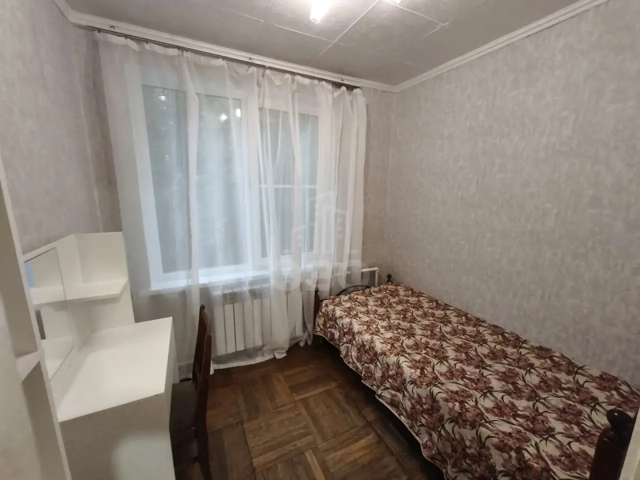 трехкомнатная квартира в Санкт-Петербурге по адресу: Червонного Казачества ул., 22