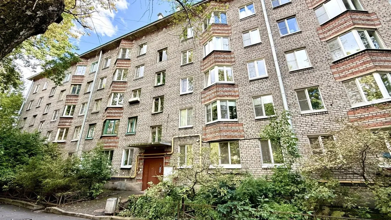 однокомнатная квартира в Санкт-Петербурге по адресу: Крупской ул., 45