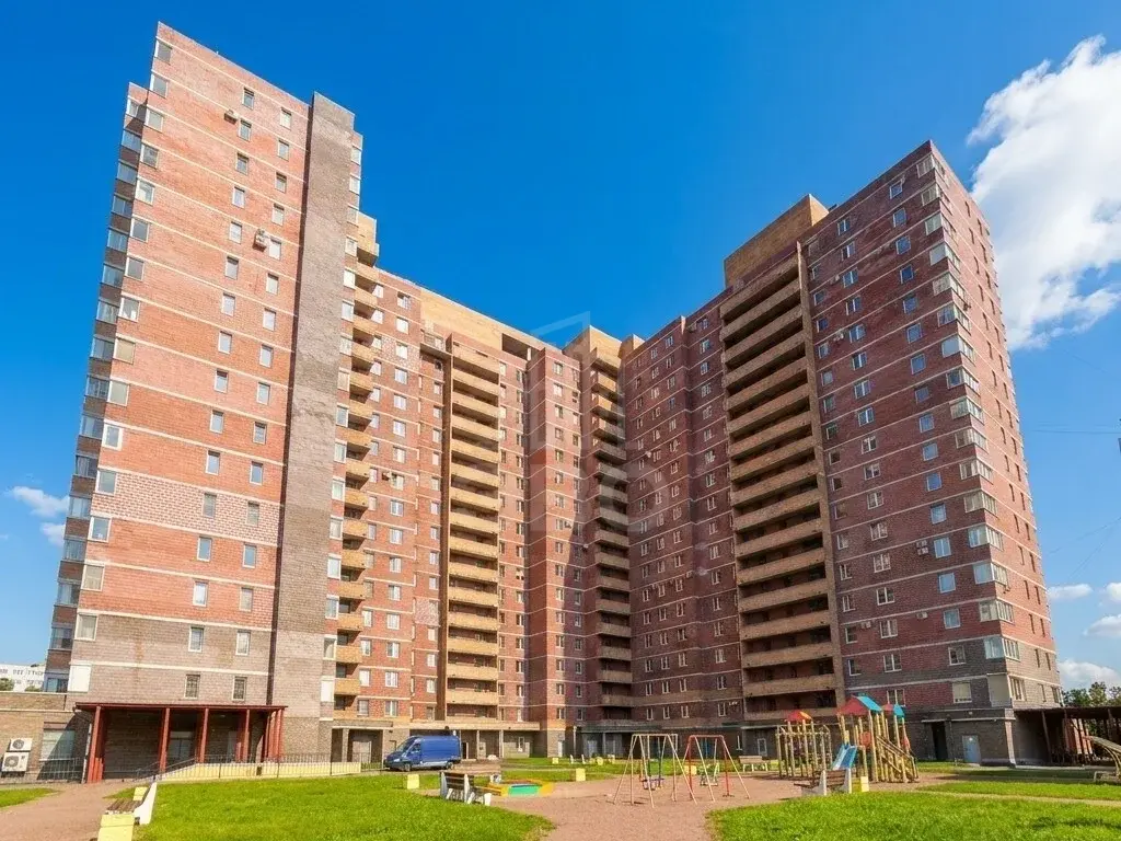 двухкомнатная квартира в Санкт-Петербурге по адресу: Софийская ул., 28