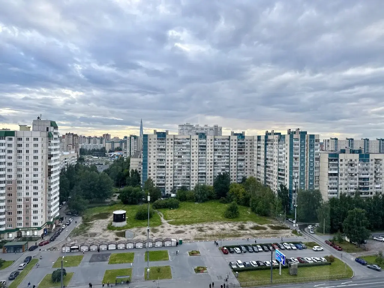 однокомнатная квартира в Санкт-Петербурге по адресу: Комендантский проспект, 17, к 1