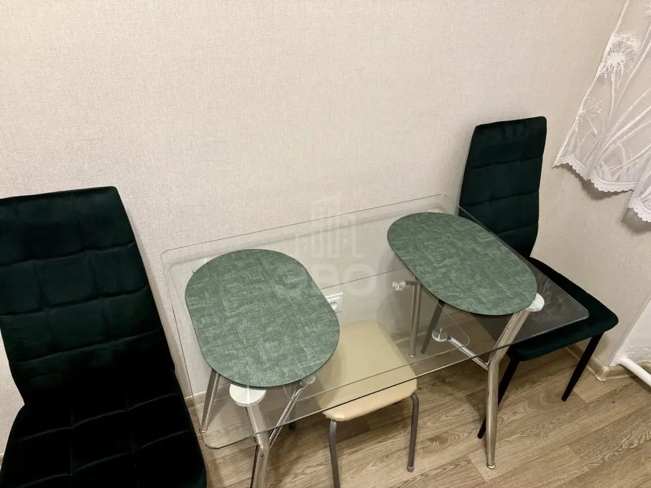 однокомнатная квартира в Санкт-Петербурге по адресу: Вавиловых ул., 8, к 1