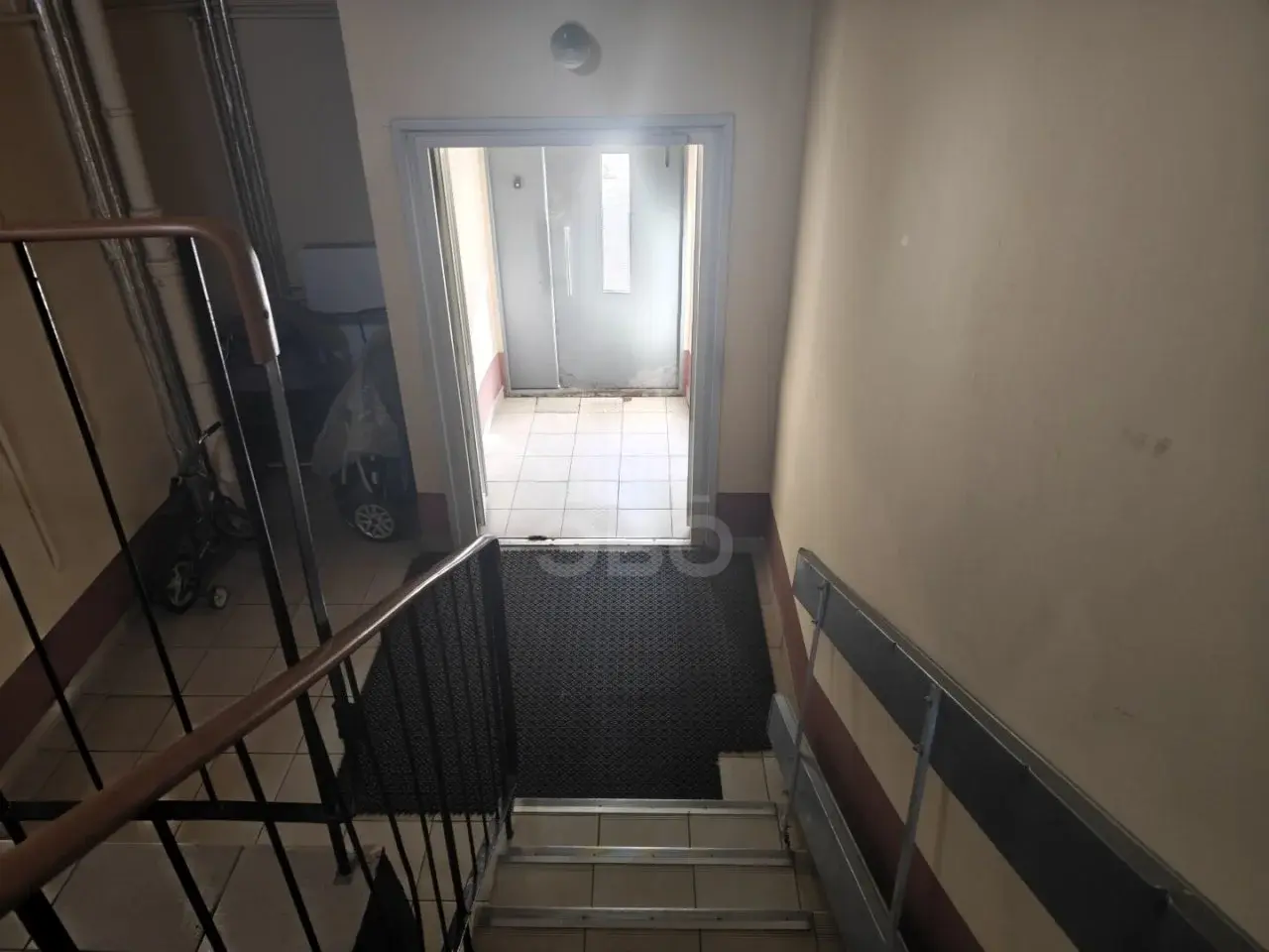 однокомнатная квартира в Санкт-Петербурге по адресу: Бадаева ул., 8, к 1