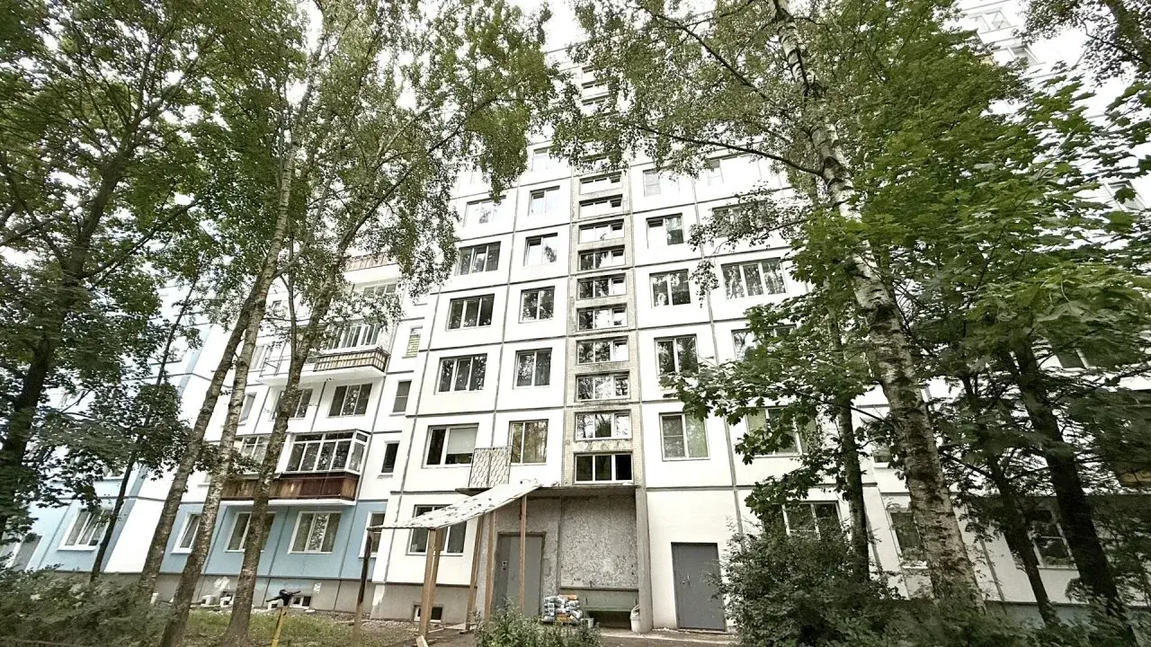 двухкомнатная квартира в Санкт-Петербурге по адресу: Крыленко ул., 5