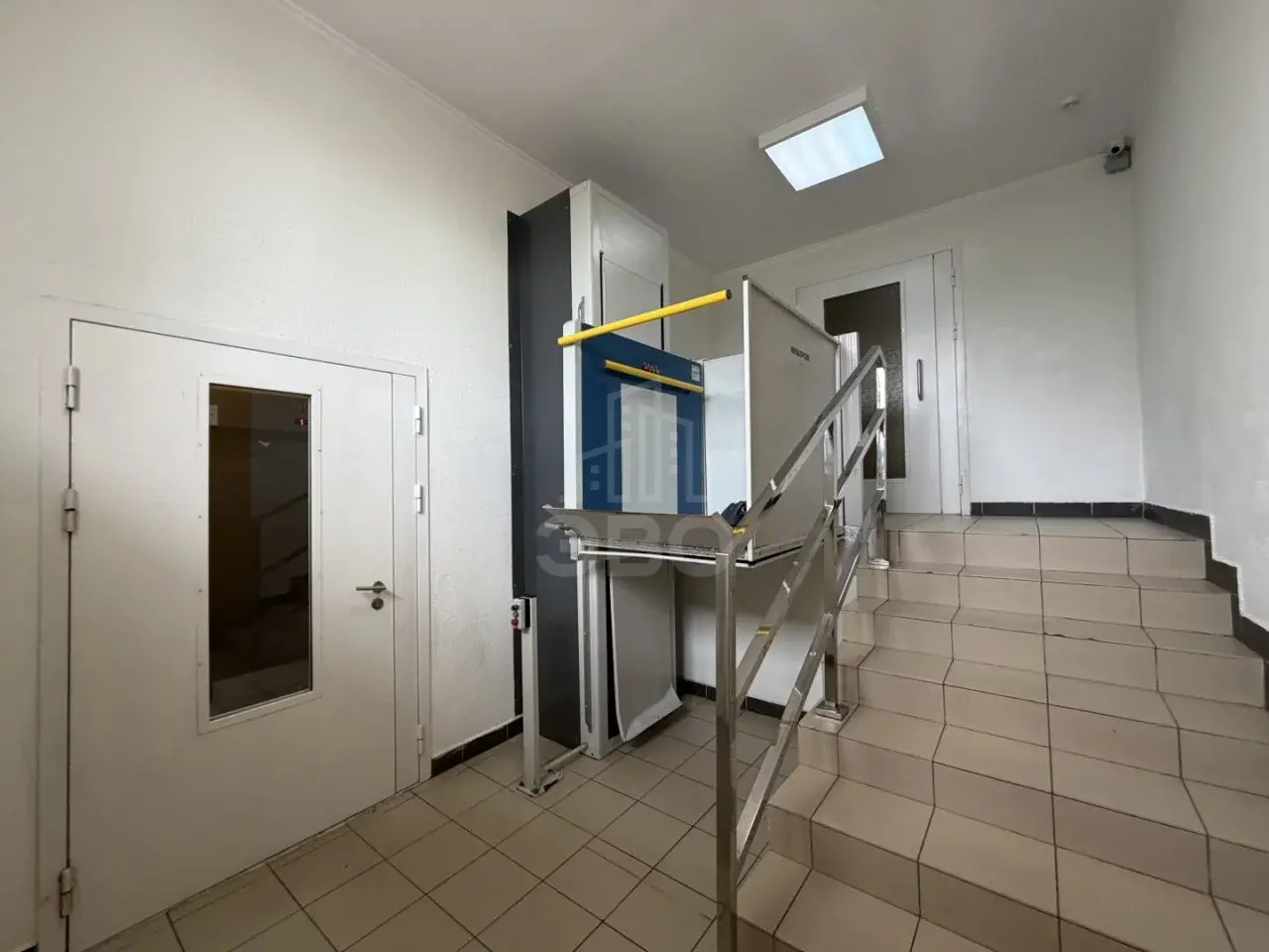 двухкомнатная квартира в Санкт-Петербурге по адресу: Корнея Чуковского ул., 7, к 3, строение 1