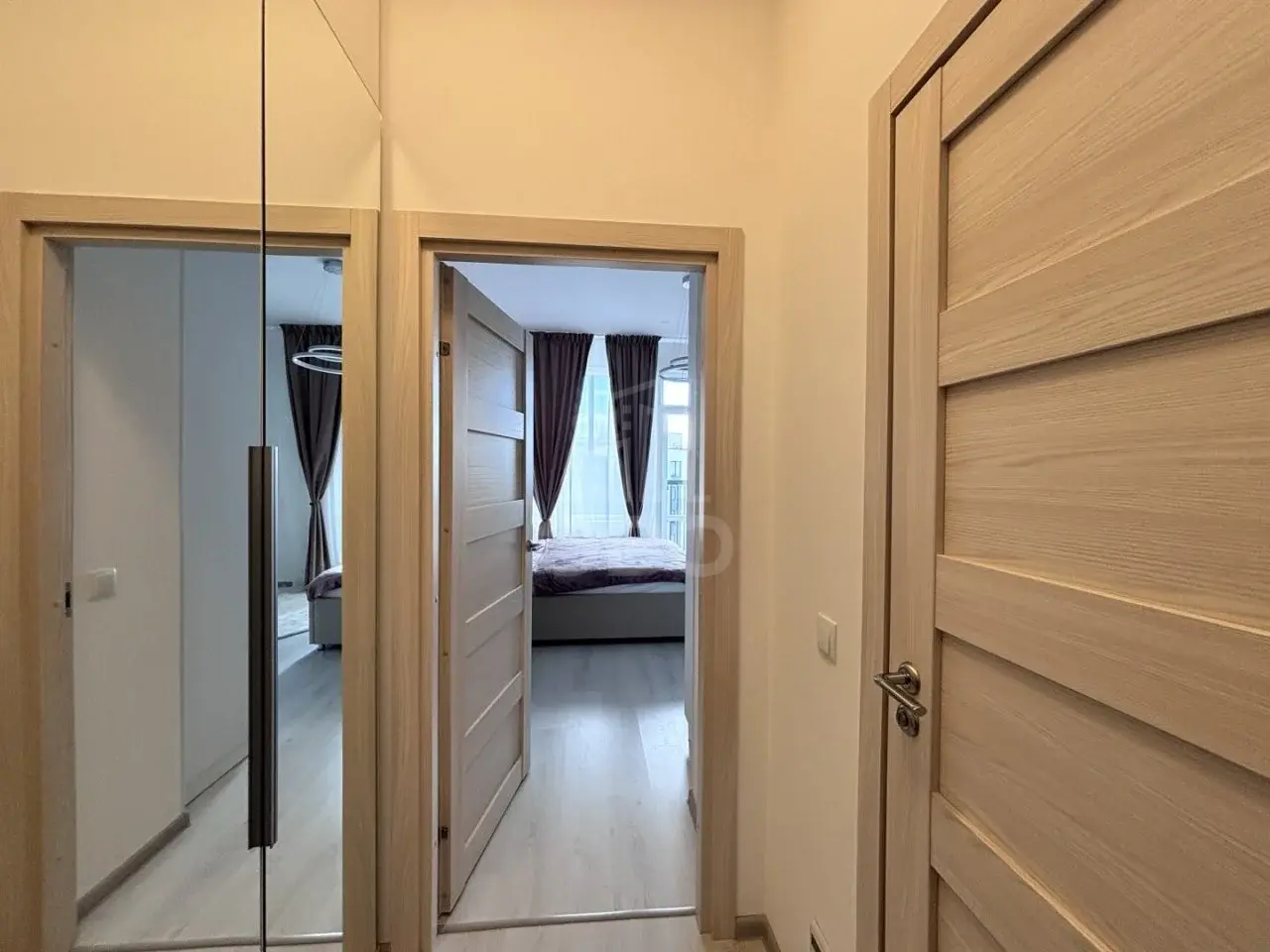 студия в Санкт-Петербурге по адресу: Верхне-Каменская ул., 11, к 1