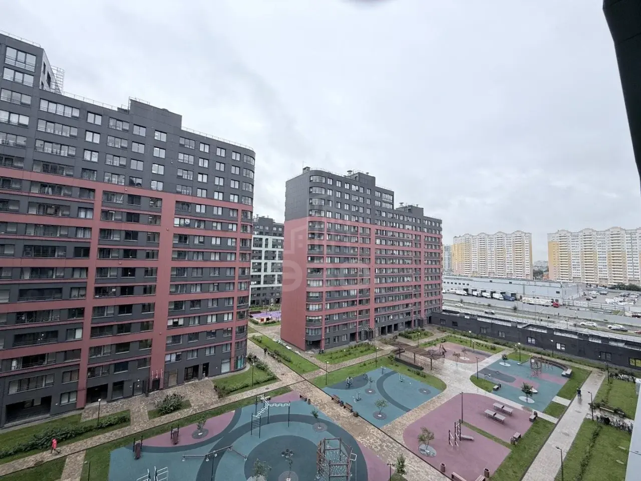 однокомнатная квартира в Санкт-Петербурге по адресу: Плесецкая ул., 24, к 1