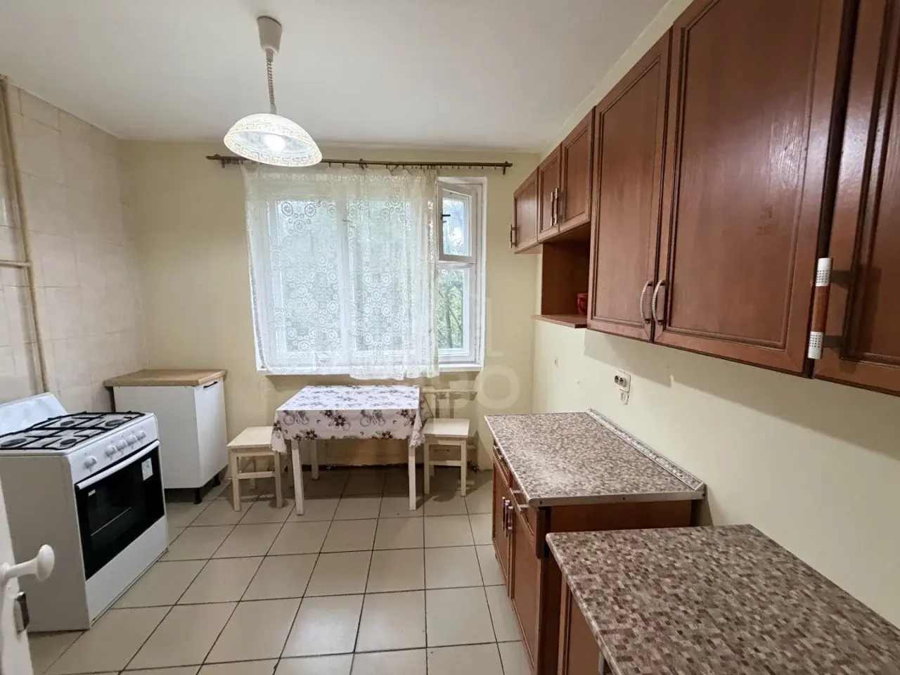 трехкомнатная квартира в Санкт-Петербурге по адресу: Маршала Тухачевского ул., 7, к 2