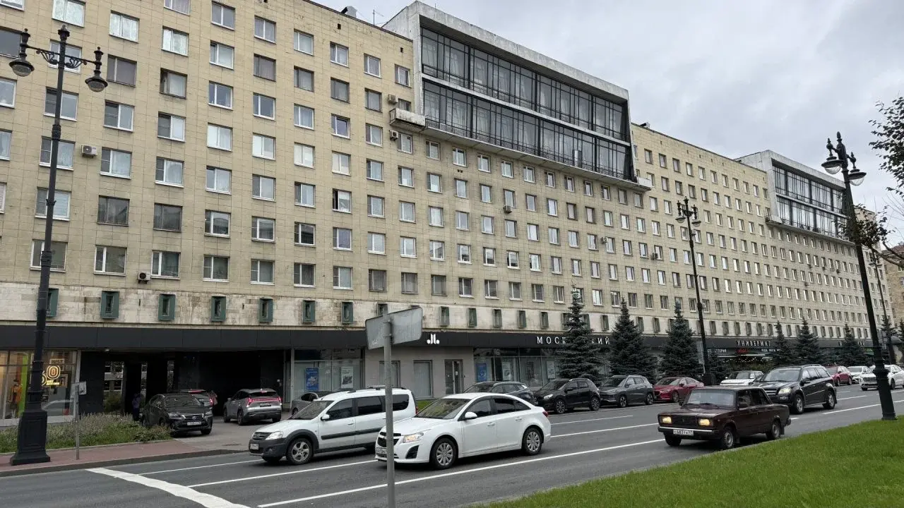однокомнатная квартира в Санкт-Петербурге по адресу: Московский проспект, 205