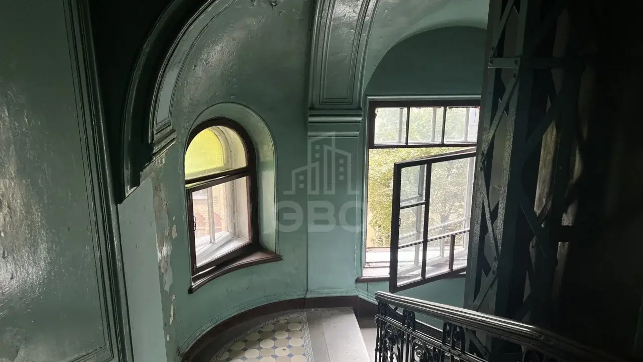 комната в Санкт-Петербурге по адресу: Колокольная ул., 11