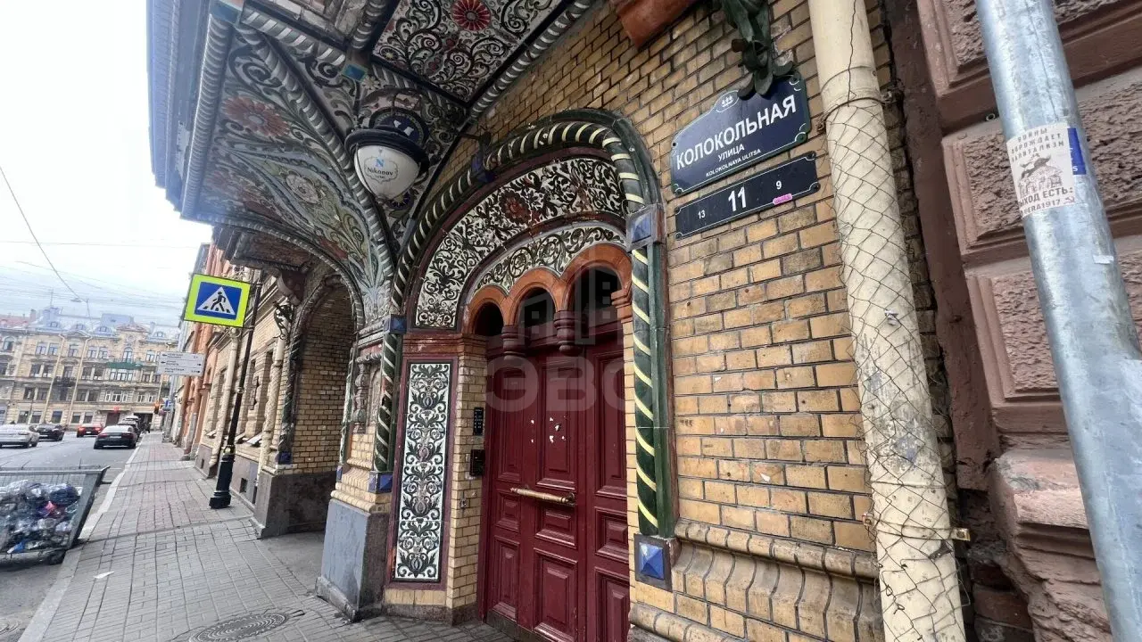 комната в Санкт-Петербурге по адресу: Колокольная ул., 11