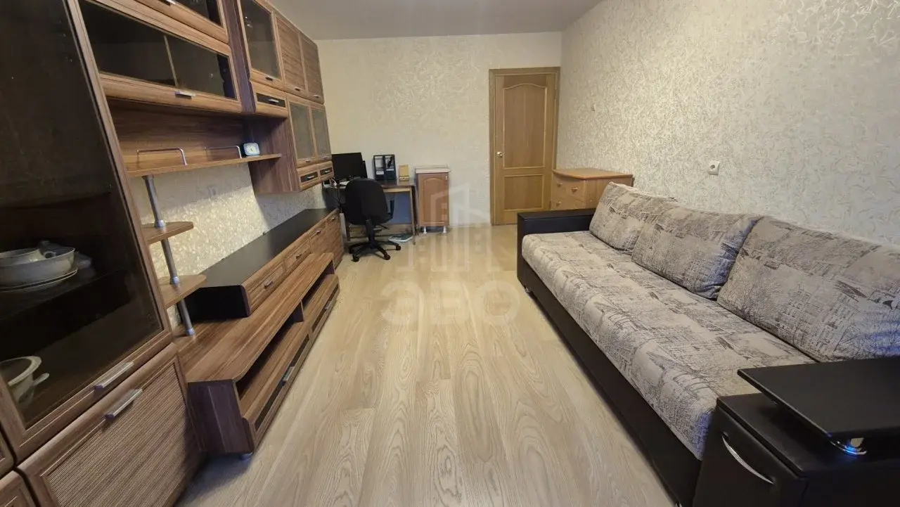 трехкомнатная квартира в Санкт-Петербурге по адресу: Планерная ул., 47, к 4
