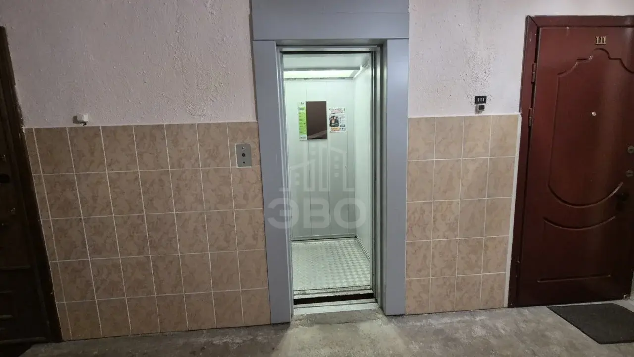 трехкомнатная квартира в Санкт-Петербурге по адресу: Планерная ул., 47, к 4