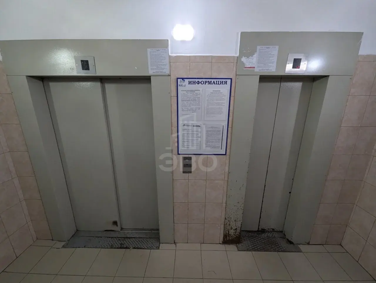 двухкомнатная квартира в Санкт-Петербурге по адресу: Малая Карпатская ул., 15