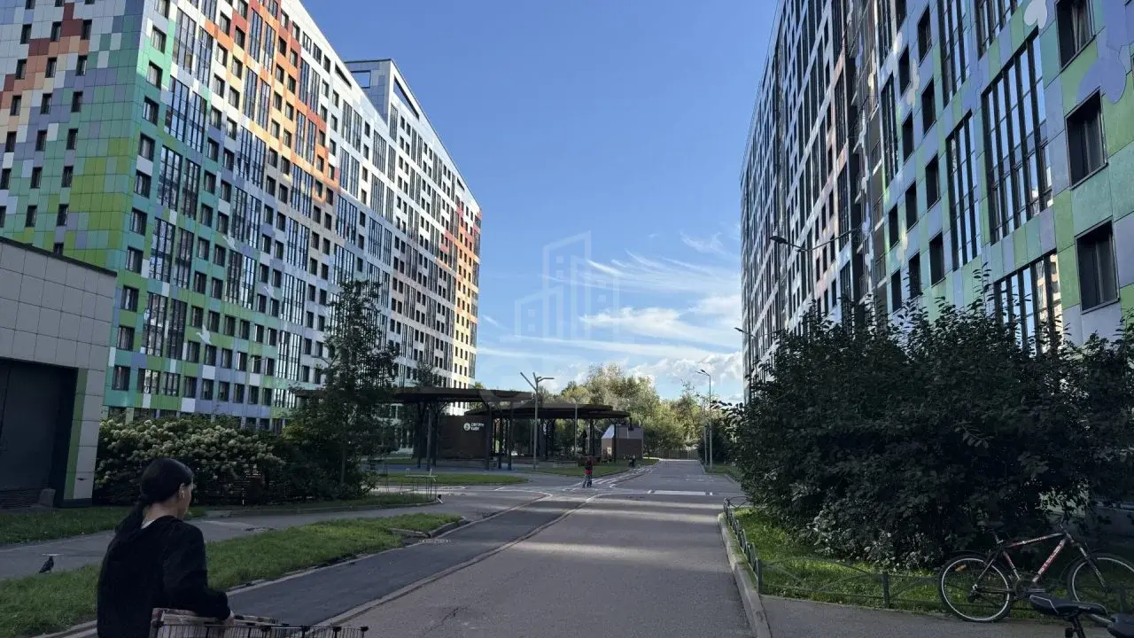 однокомнатная квартира в Санкт-Петербурге по адресу: Крыленко ул., 1, к 1, строение 2