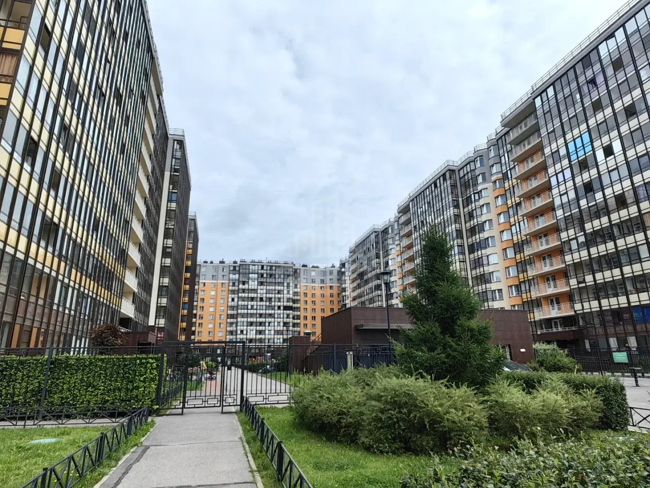 двухкомнатная квартира в Санкт-Петербурге по адресу: Ветеранов проспект, 175, к 4, строение 1