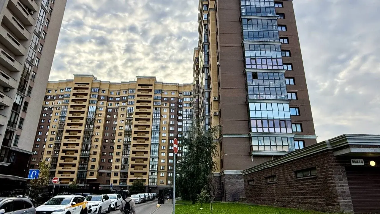 однокомнатная квартира в Санкт-Петербурге по адресу: Варшавская ул., 6, к 1