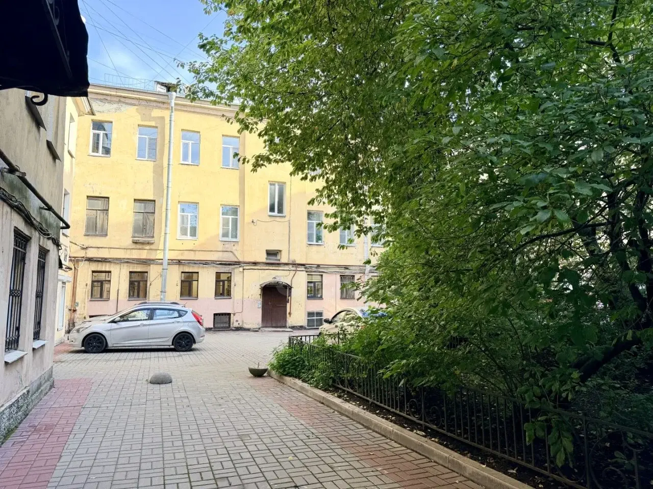 двухкомнатная квартира в Санкт-Петербурге по адресу: Лиговский проспект, 101, литера Б